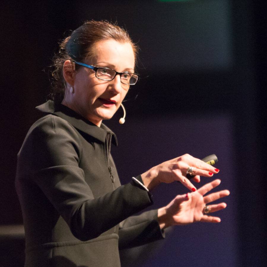 Prof. Dr. Elisabeth Heinemann Speaker experts4events